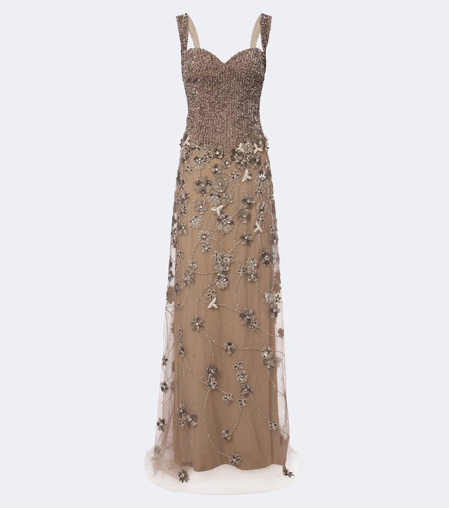 Verzierte Robe aus Tüll