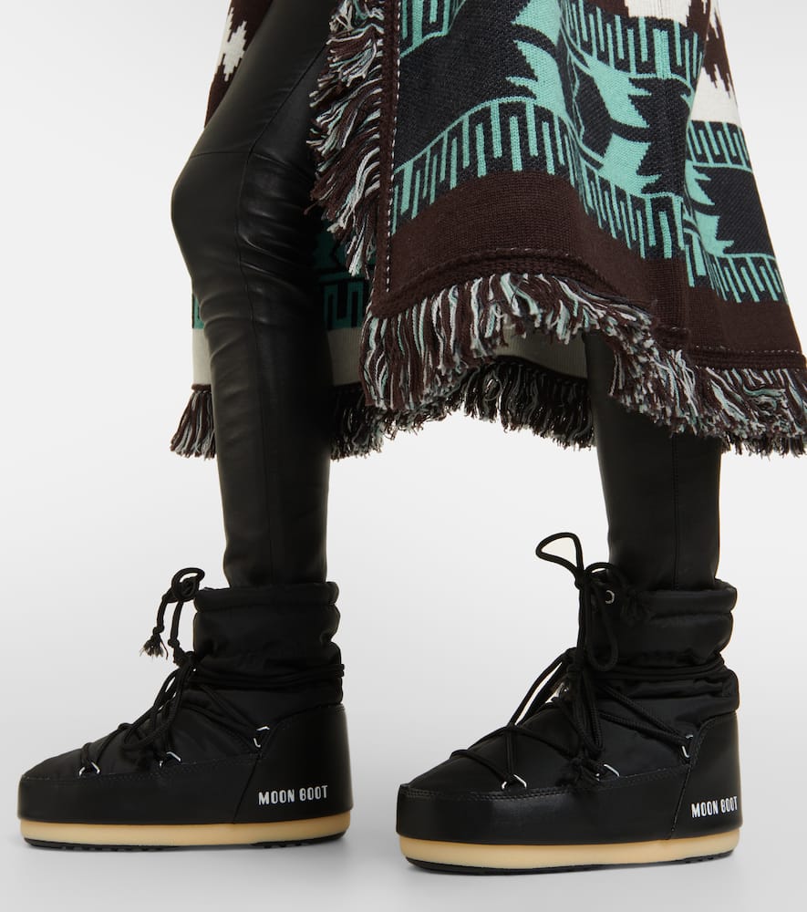 Moon Boot Evx Light Boot In Black