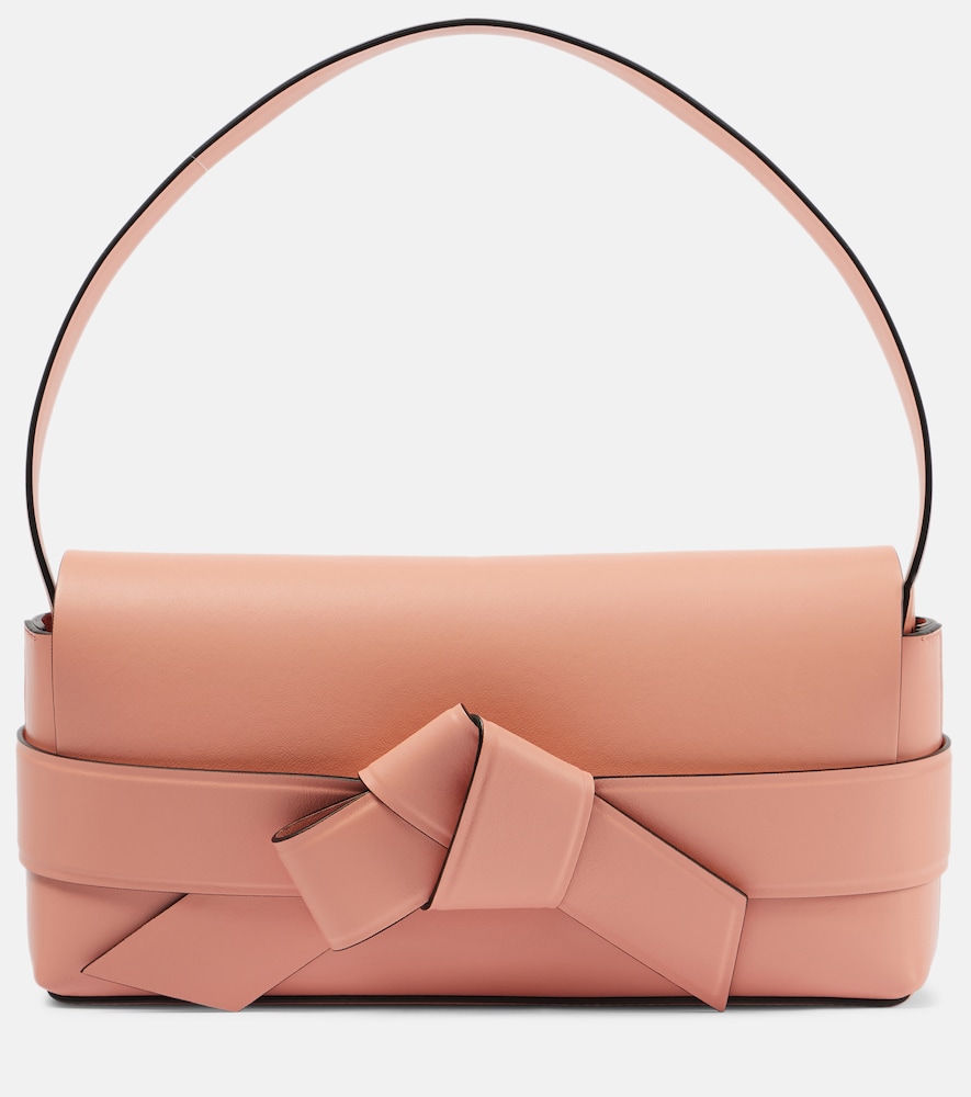 Acne Studios Sac port paule Musubi Small en cuir 1100 €