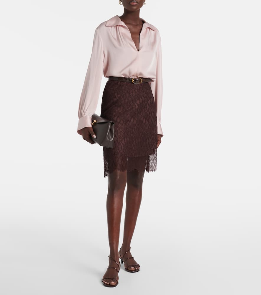 Vince Silk-blend Blouse In Pink