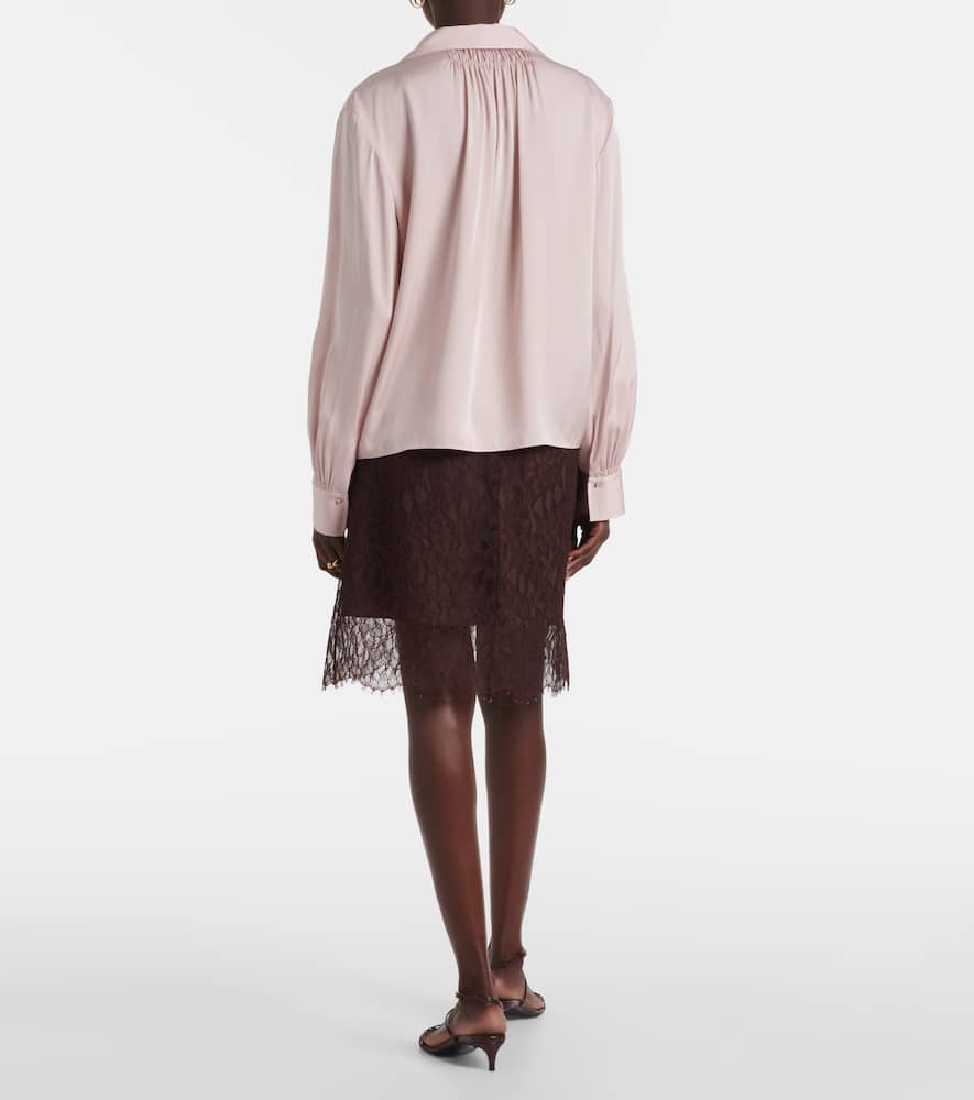 Vince Silk-blend Blouse In Pink