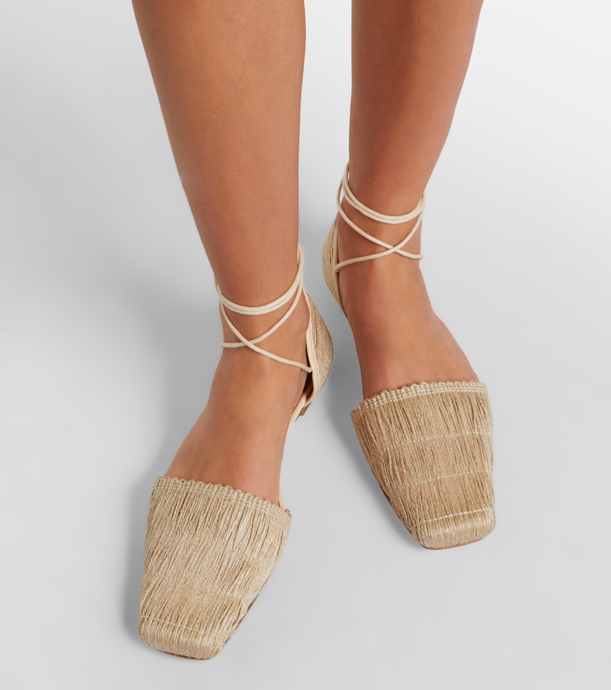 Staud Willa flats