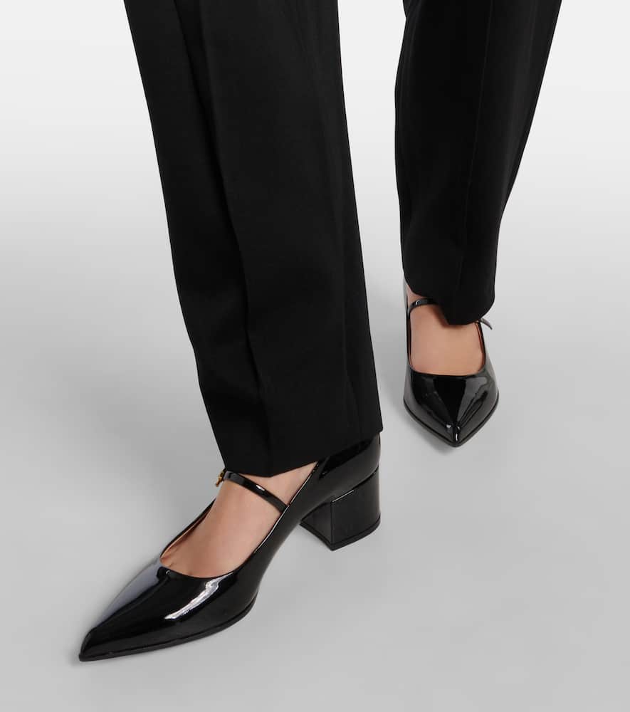 Gianvito Rossi Pumps In Black