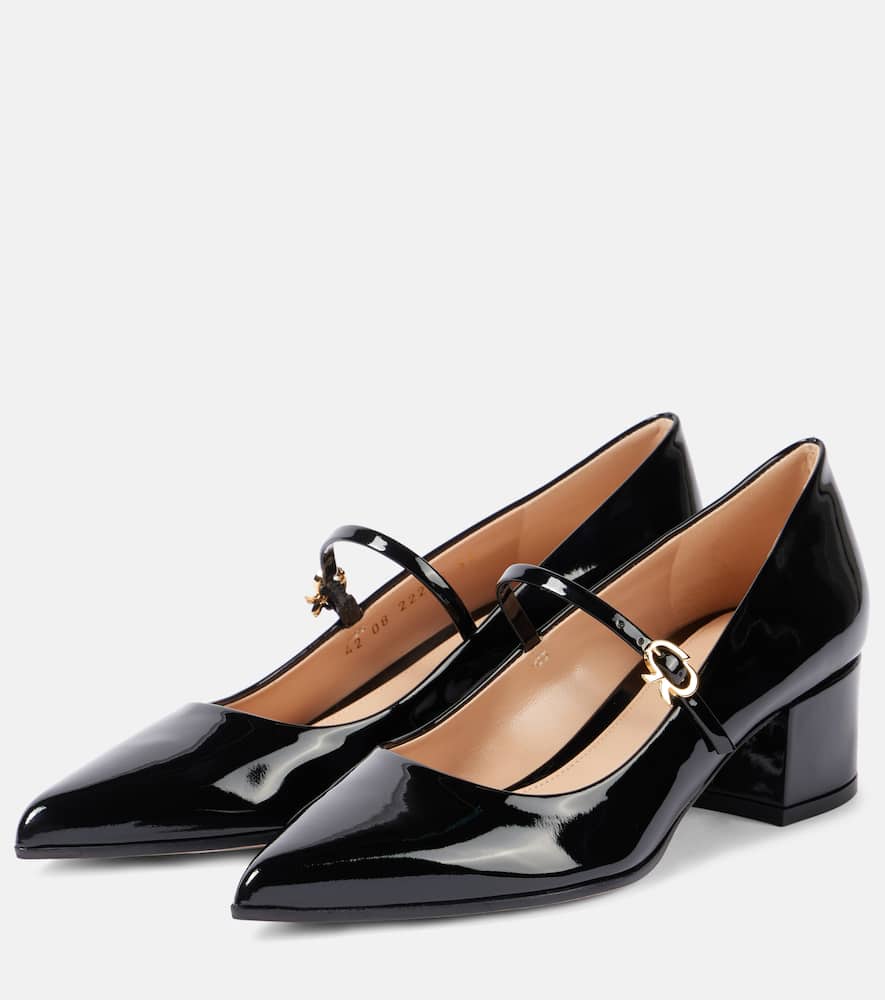 Gianvito Rossi Pumps In Black