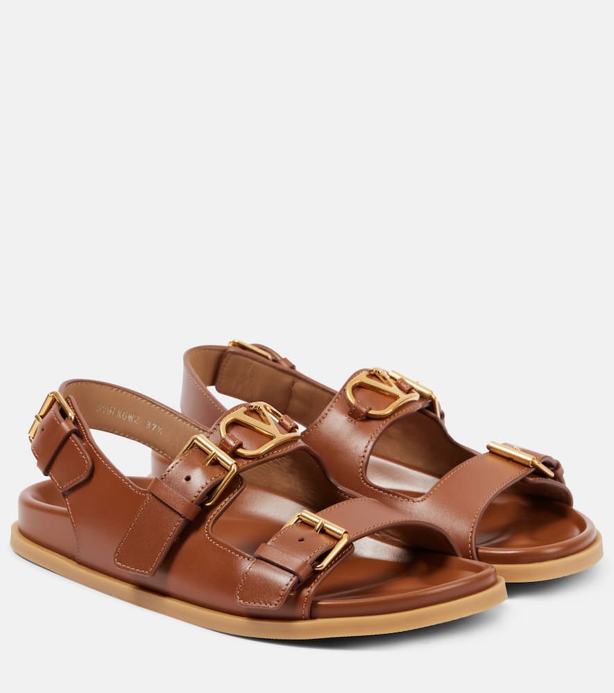 サンダル・ミュール VALENTINO BISCUIT LEATHER SANDALS Valentino Garavani Biscuit Leather Sandals | italist, ALWAYS