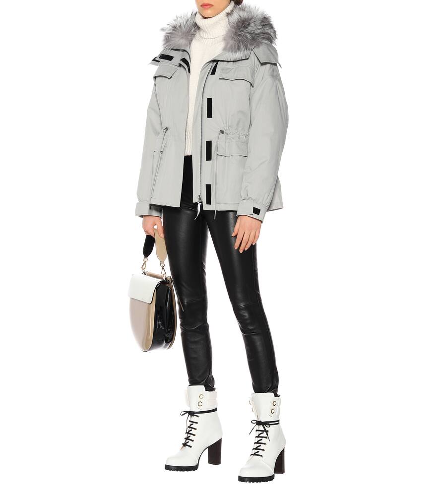 stuart weitzman kingsley boot