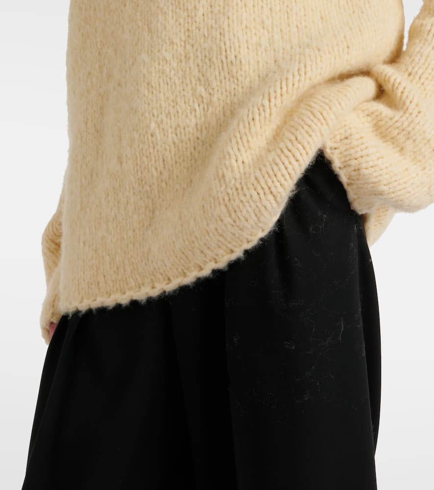 THE ROW HELFI CASHMERE SWEATER