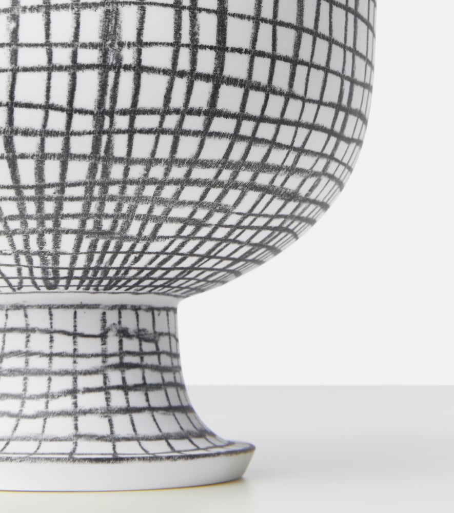 Post Scriptum 花瓶 by Formafantasma