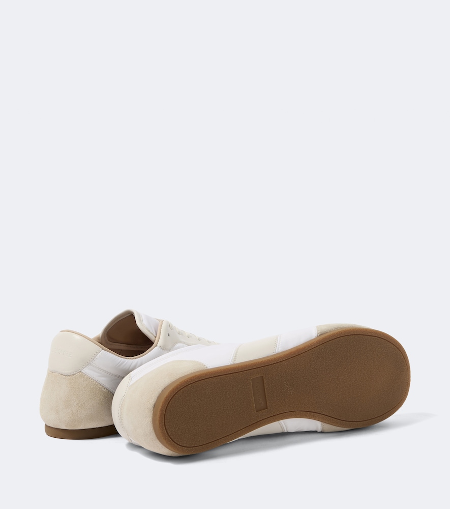 Soft Sneakers