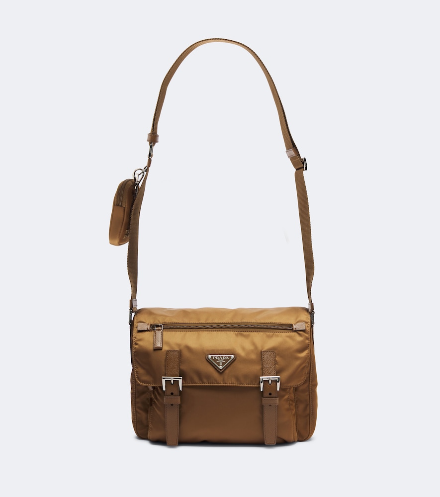 Schultertasche aus Re-Nylon