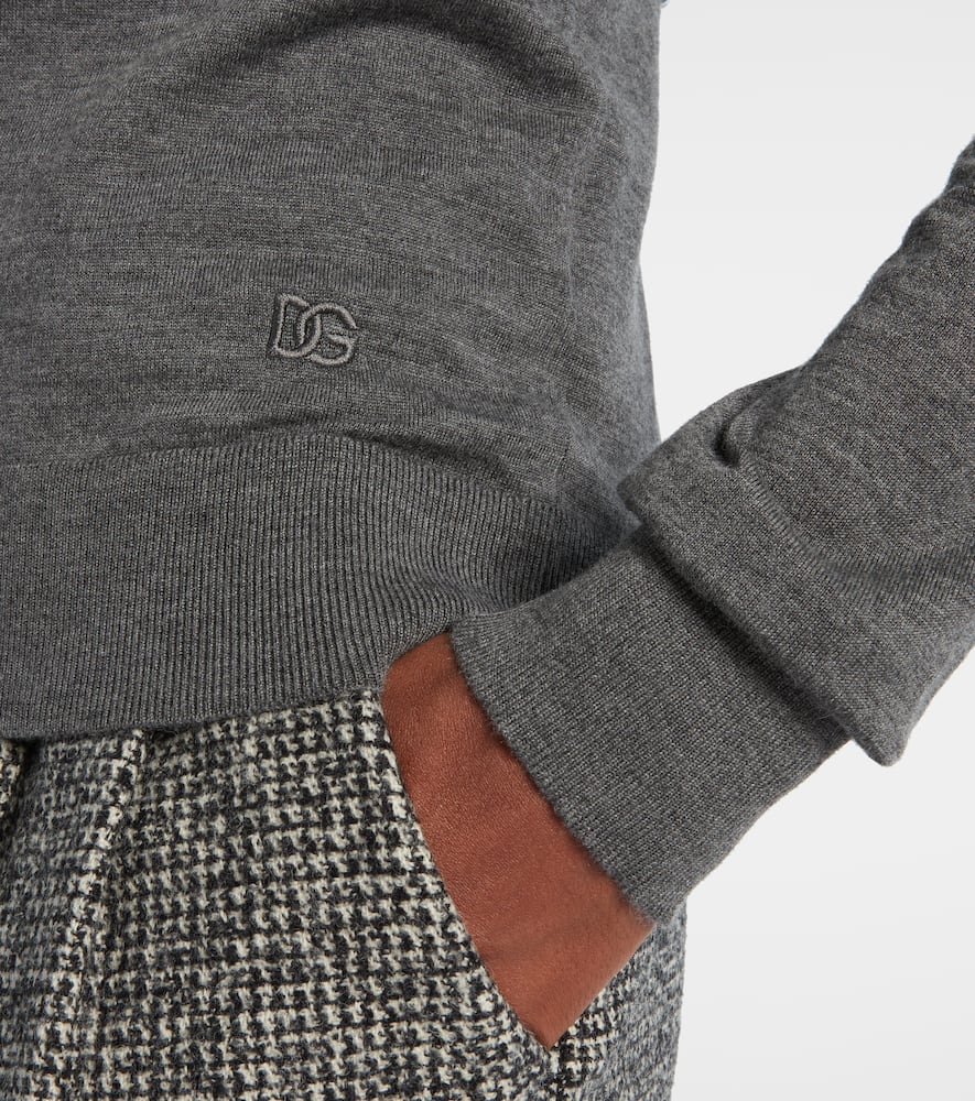 Dolce & Gabbana Button-front Cardigan In Gray