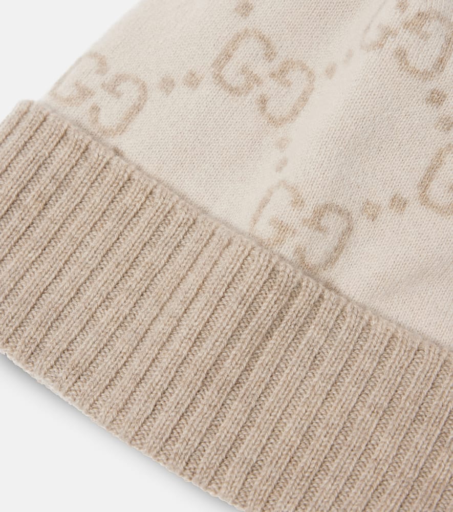 Gucci Gg Cashmere Jacquard Beanie In White