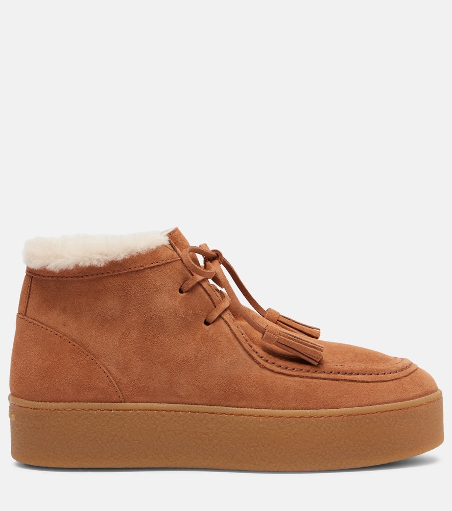 Hogan Ankle Boots With Tassel Detail And Rubber Sole In Brown