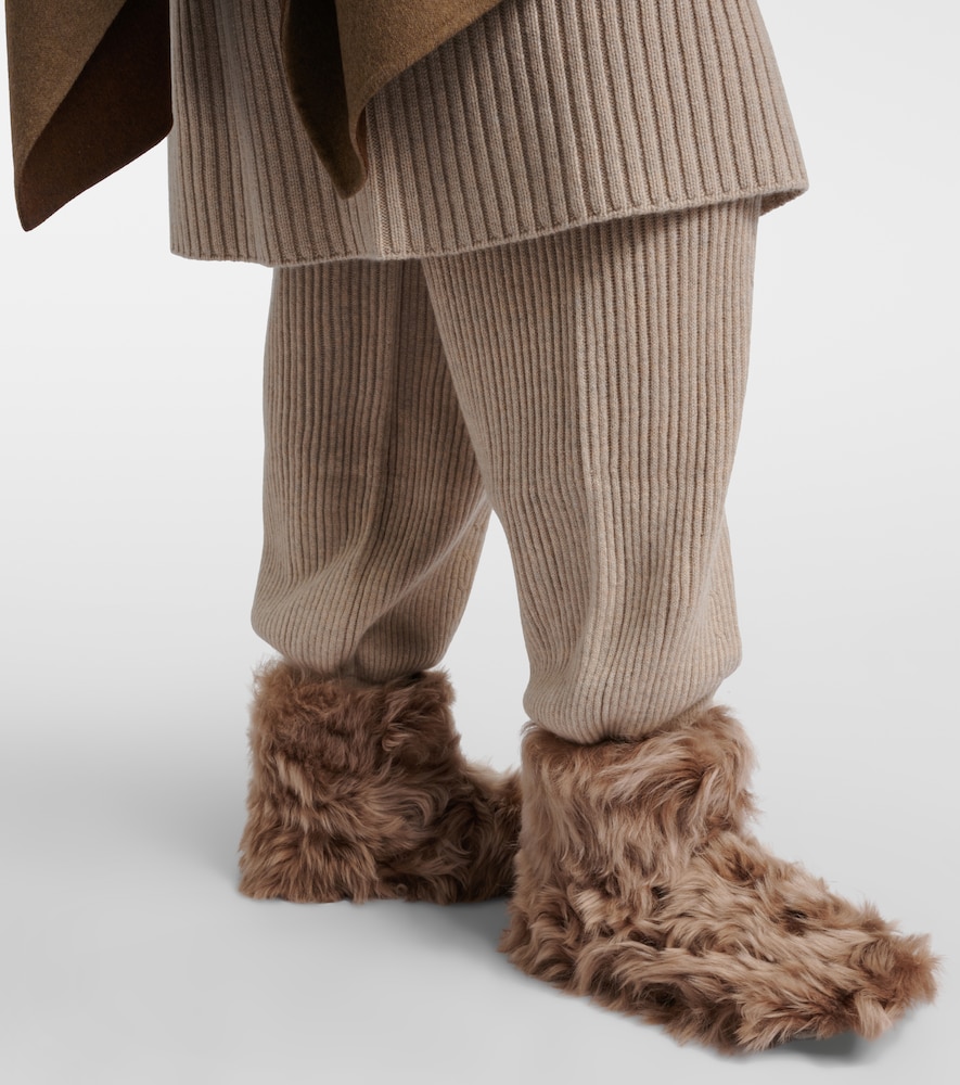 Big Shearling Ankle Boots