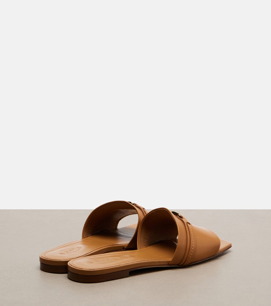 Tod's Tod's Leather Slides 