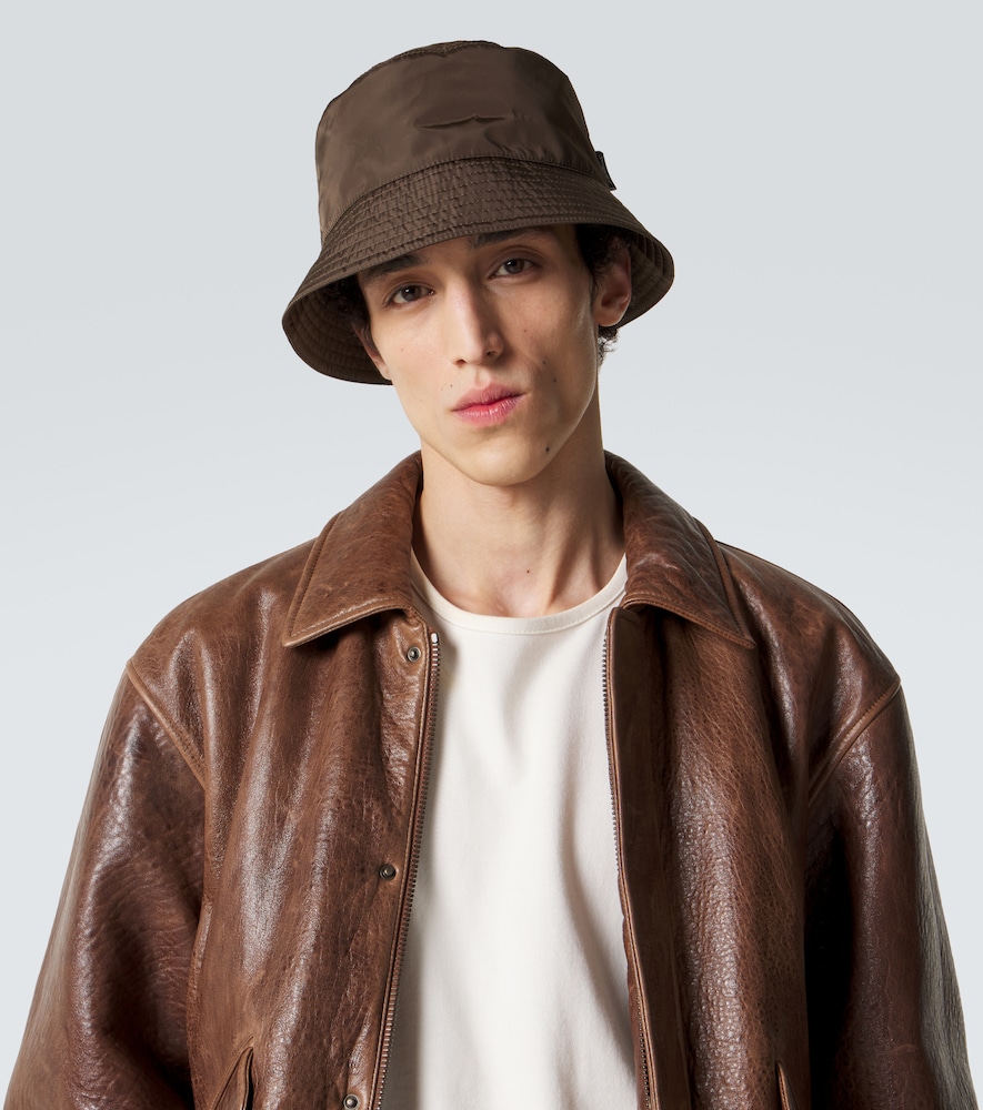  Saint Laurent Saint Laurent Hut 