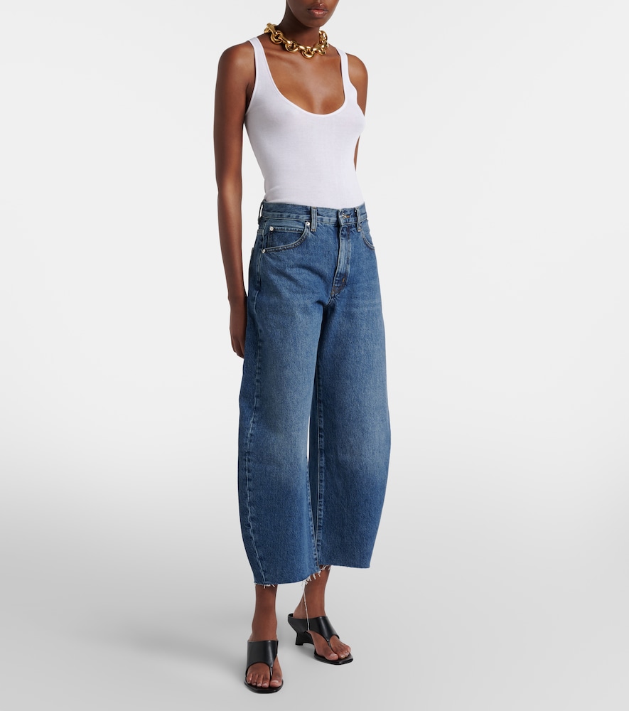 Bubble Crop Barrel-Leg Jeans