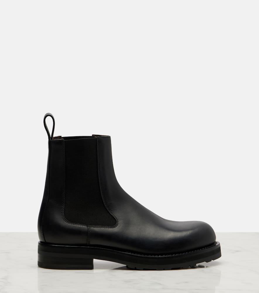 The Row Leather Chelsea Boots In Black