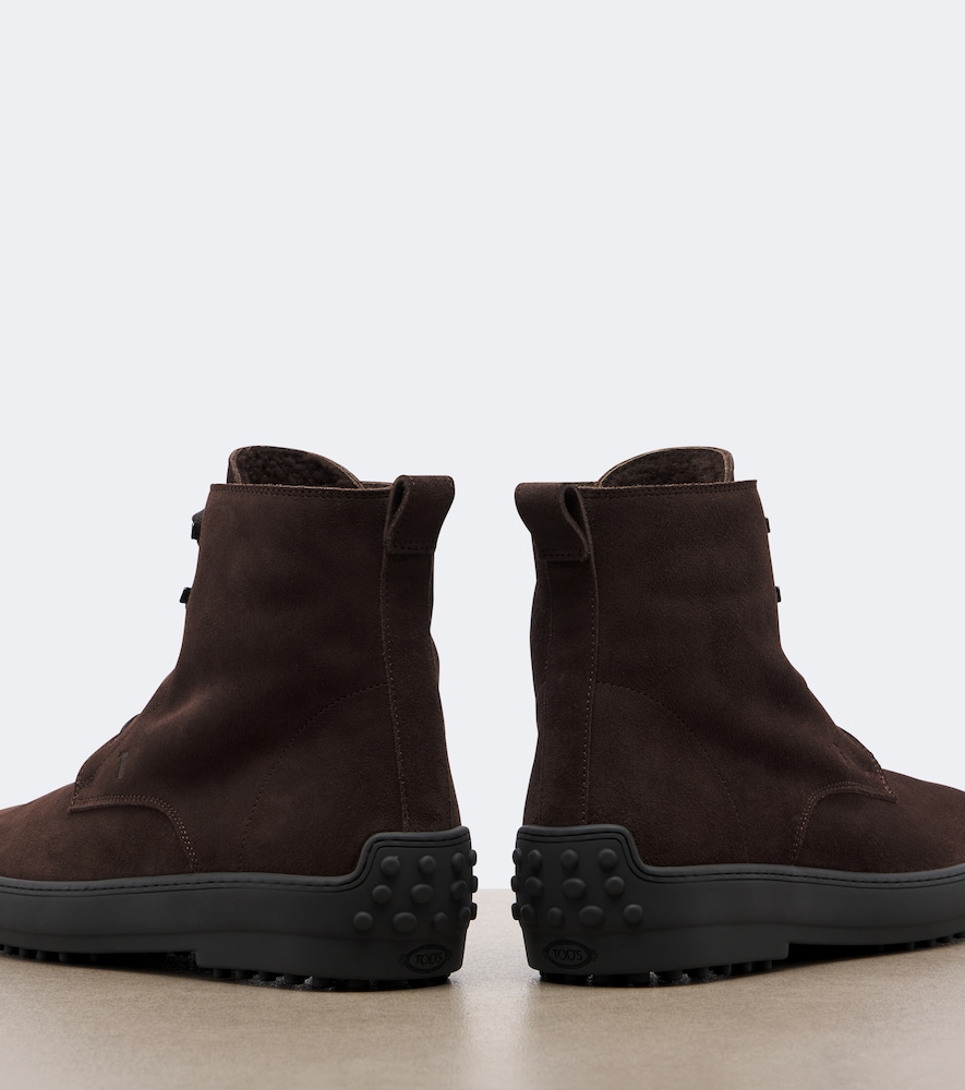 Gommino® Shearling-Lined Ankle Boots