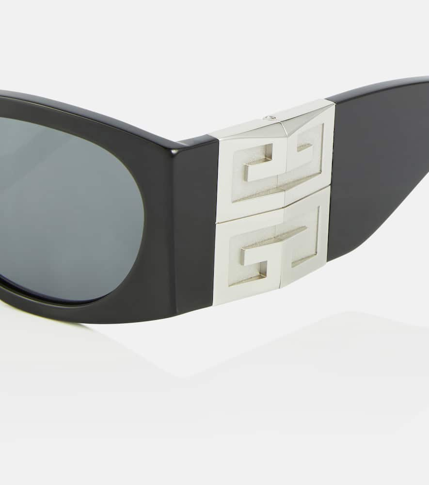 Shop Givenchy 4g Rectangular Sunglasses In Shiny Black / Smoke Mirror