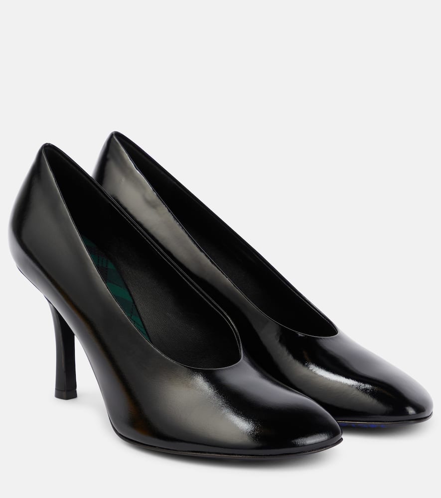 85 leather pumps