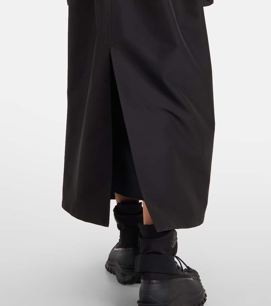 Moncler Genius Winifred Coat In Black