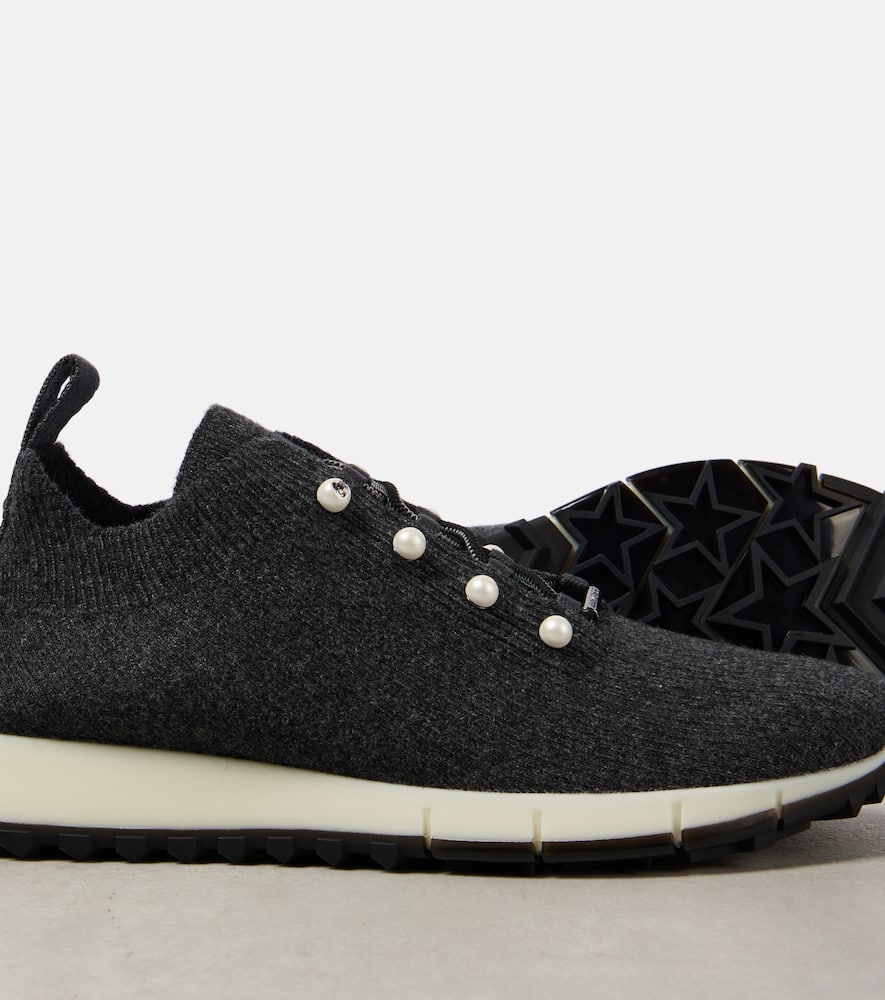 VELES缀饰运动鞋