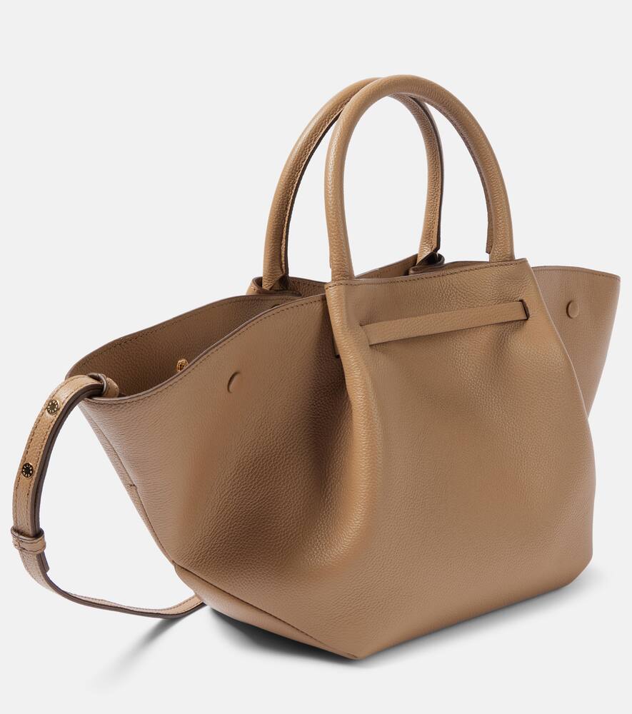 Demellier Midi New York Leather Shoulder Bag In Beige
