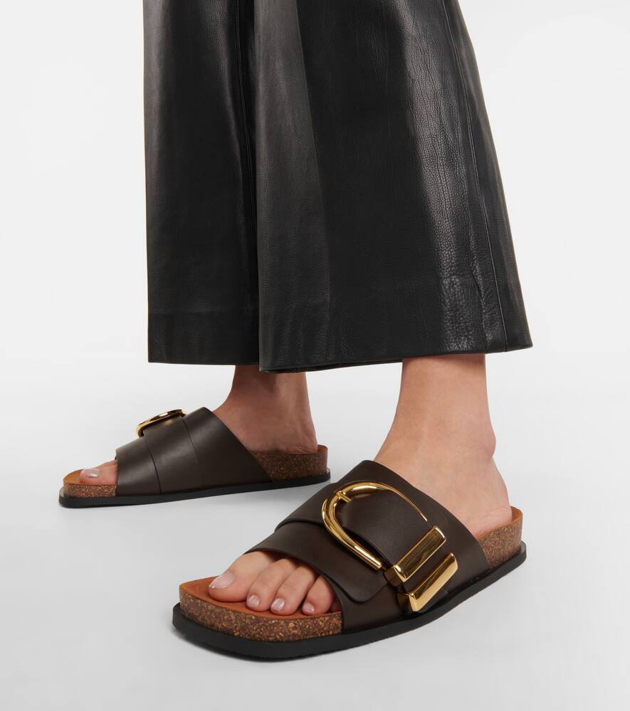 【KHAITE】Thompson フットベッド サンダル / EU36.5 DHgate.com:Khaite Thompson Golden Buckled Leather Slides