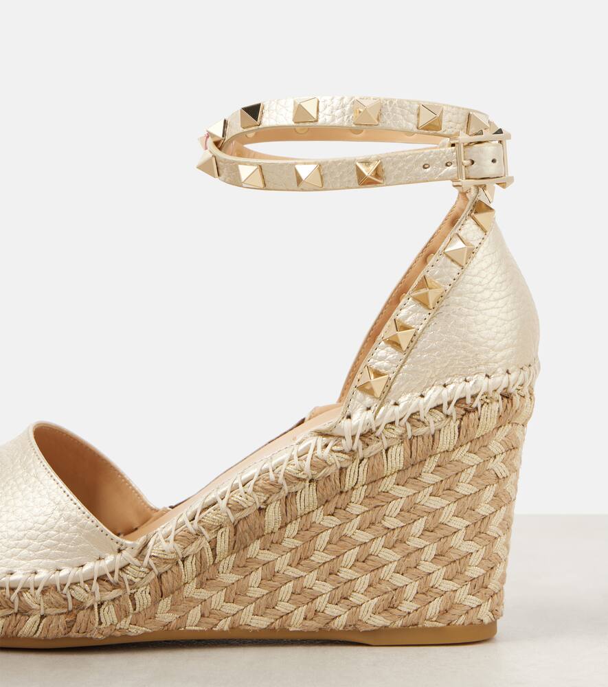 Valentino Garavani Leather Espadrille Wedges 85 In Gold