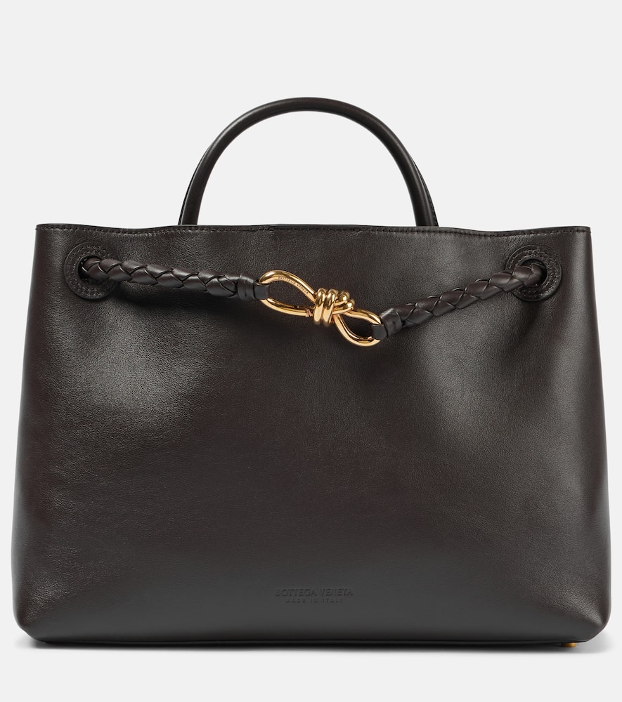 Bottega Veneta Andiamo Medium leather tote bag