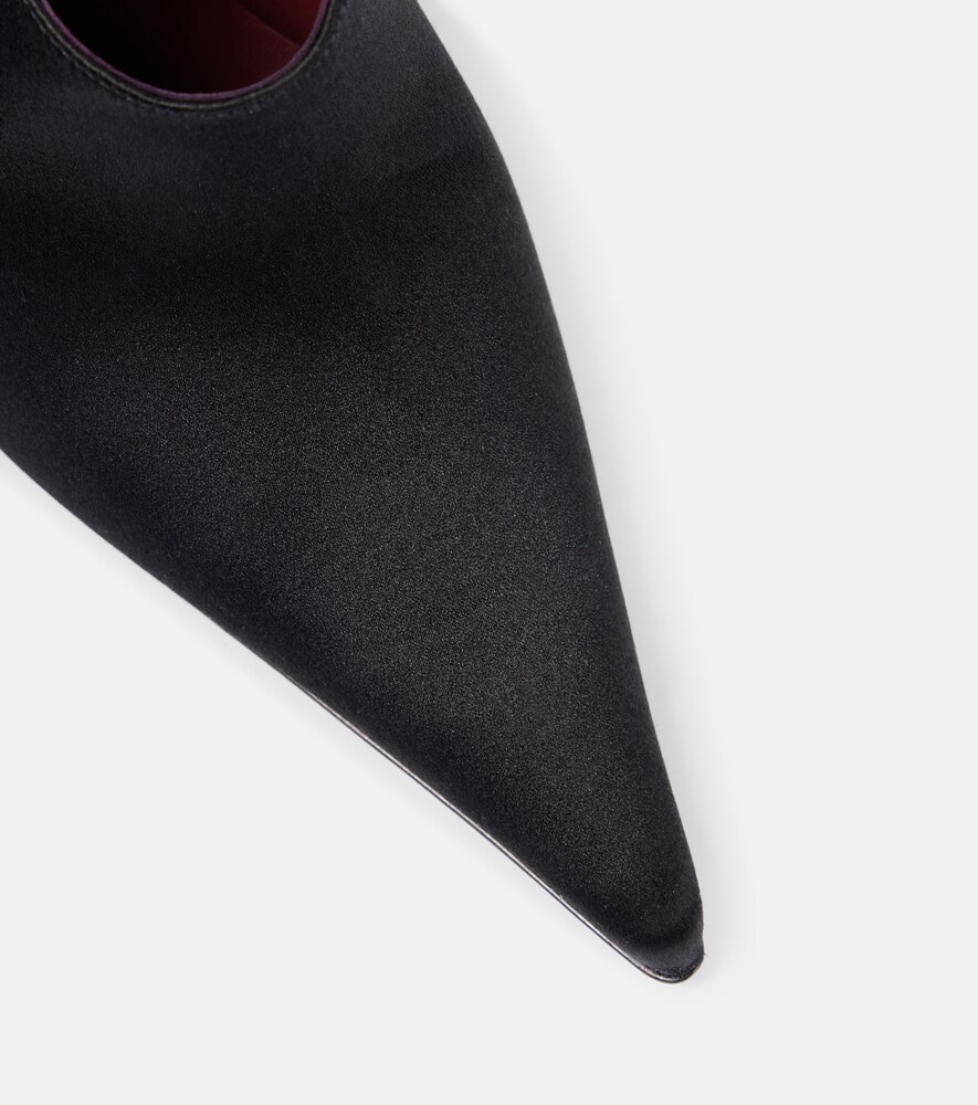 Magda Butrym Magda Butrym Floral-applique Satin Pumps 