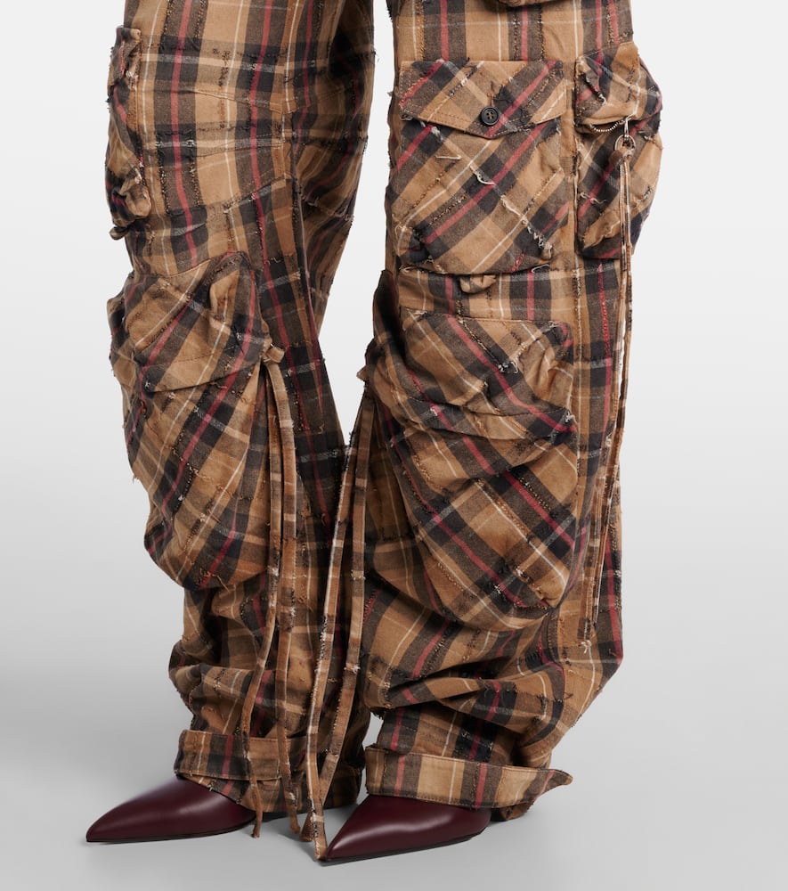 Attico Checked Cotton Flannel Cargo Pants In Brown