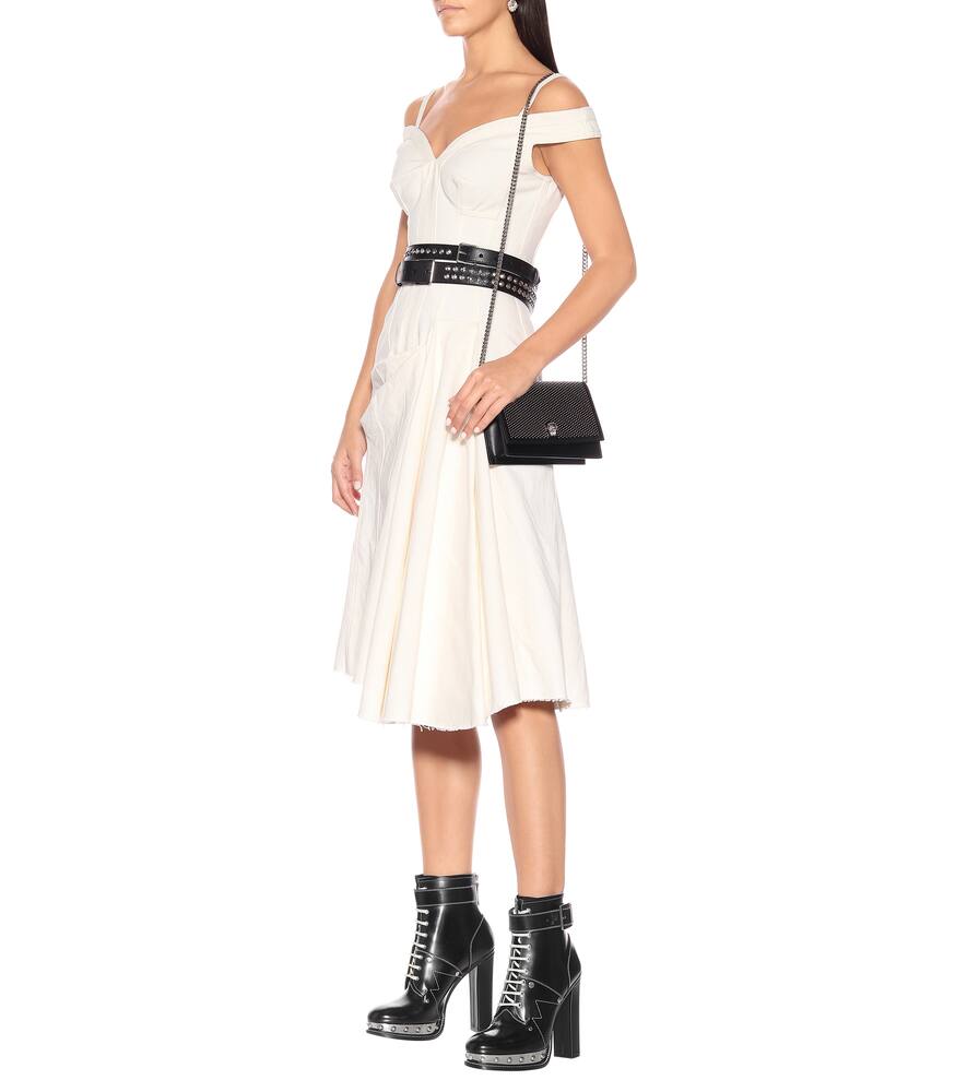 ALEXANDER MCQUEEN Leather ankle boots,P00410348