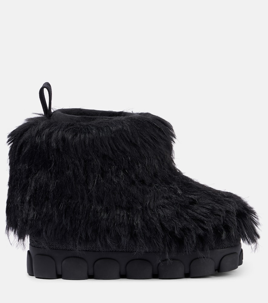 Goldbergh Sofie Faux Fur Boots In Black