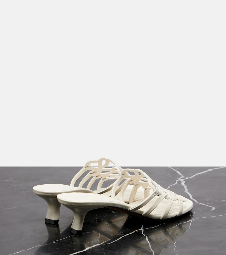 Petal Anagram Mules