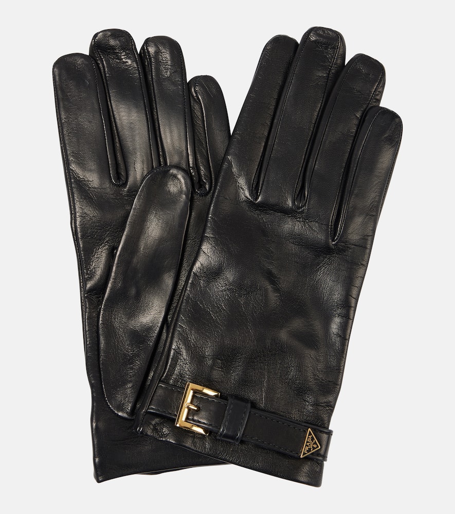 Leather gloves