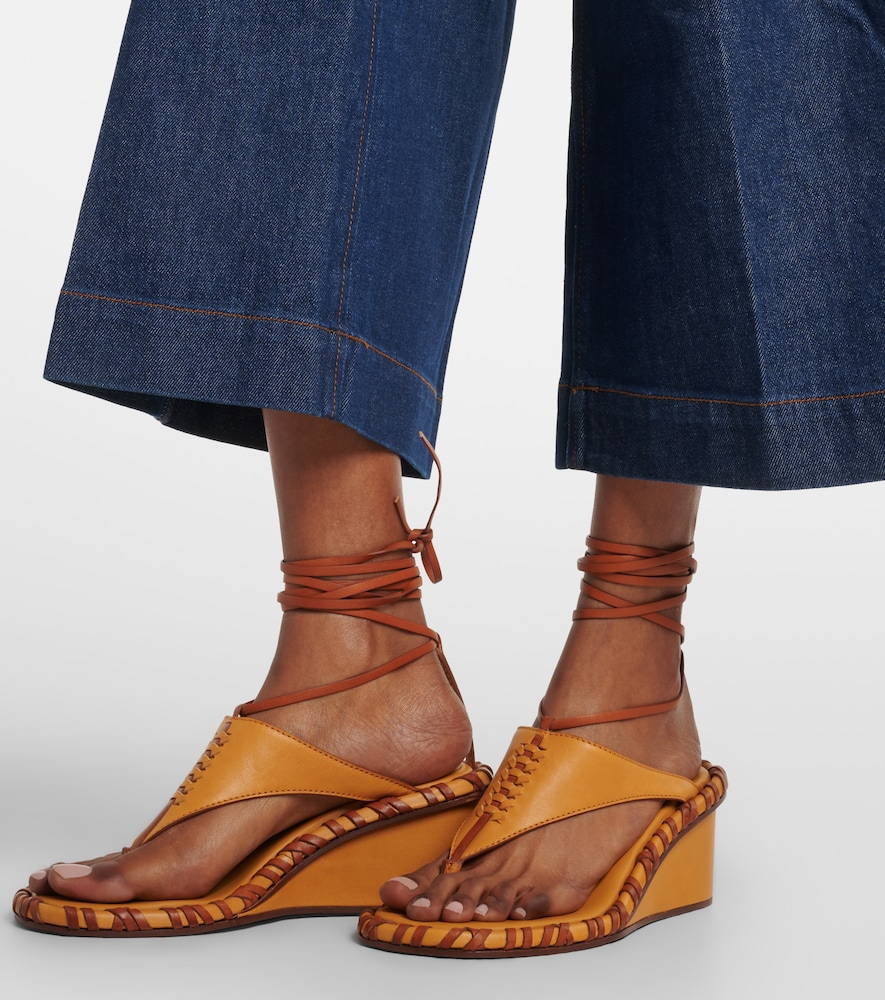Aster Cropped Flared Jeans