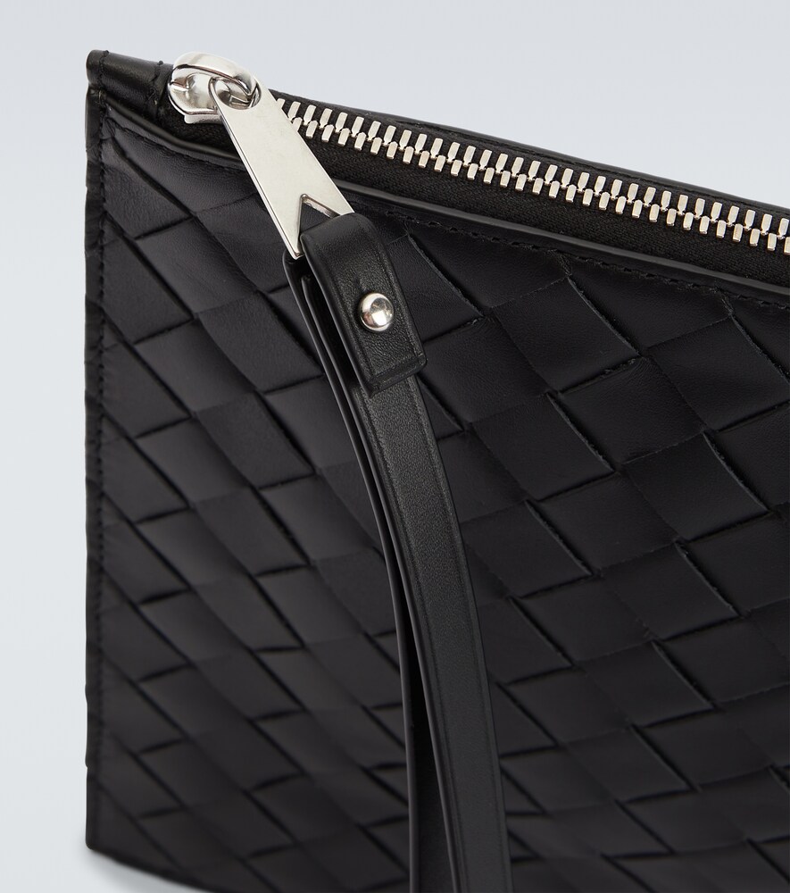  Bottega Veneta Bottega Veneta Etui Mit Riemen Intrecciato Large Aus Leder 