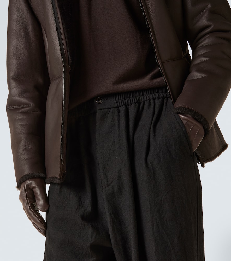 Giorgio Armani Virgin Wool Straight Pants In Black