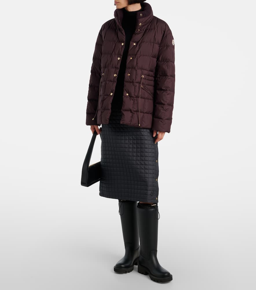 Moncler Antigone Quilted Down Jacket In Burgundy