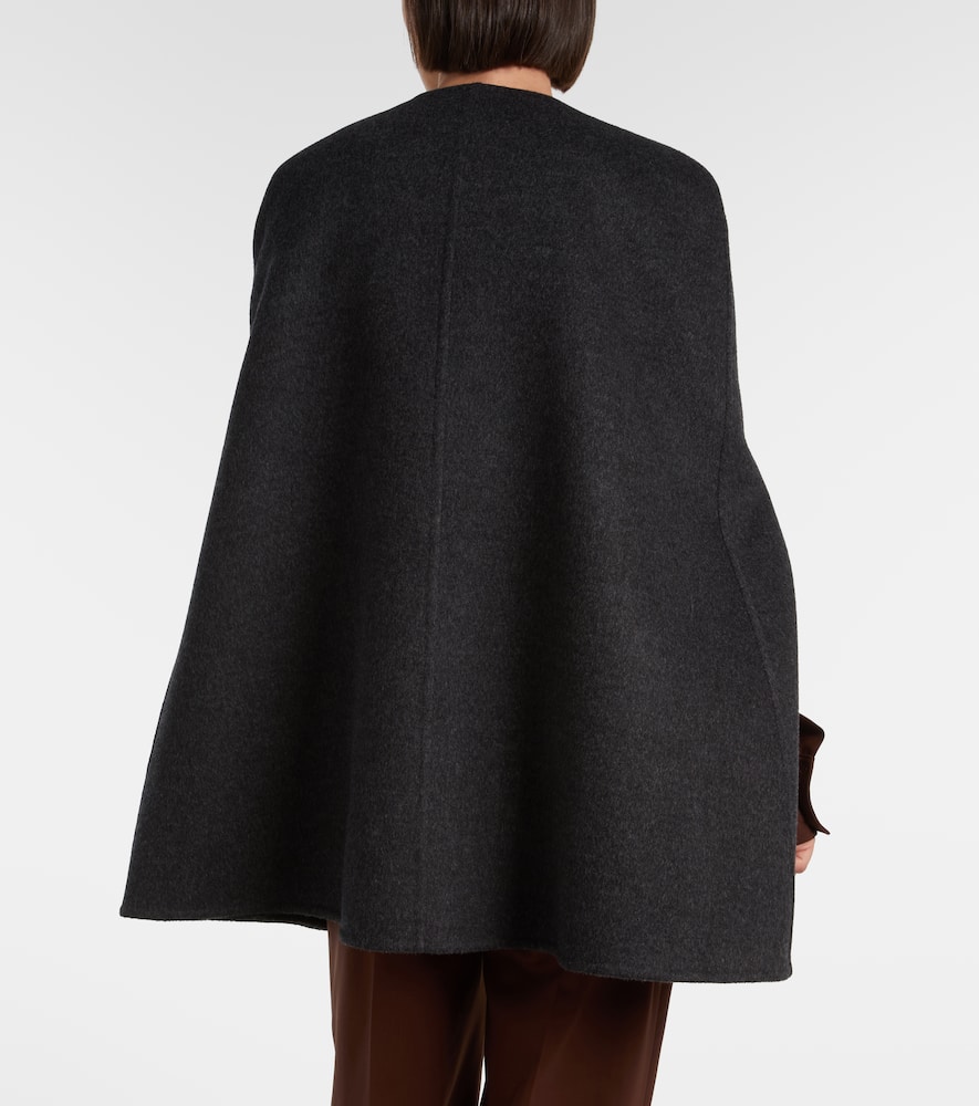Gucci Caban Horsebit Wool Cape In Black