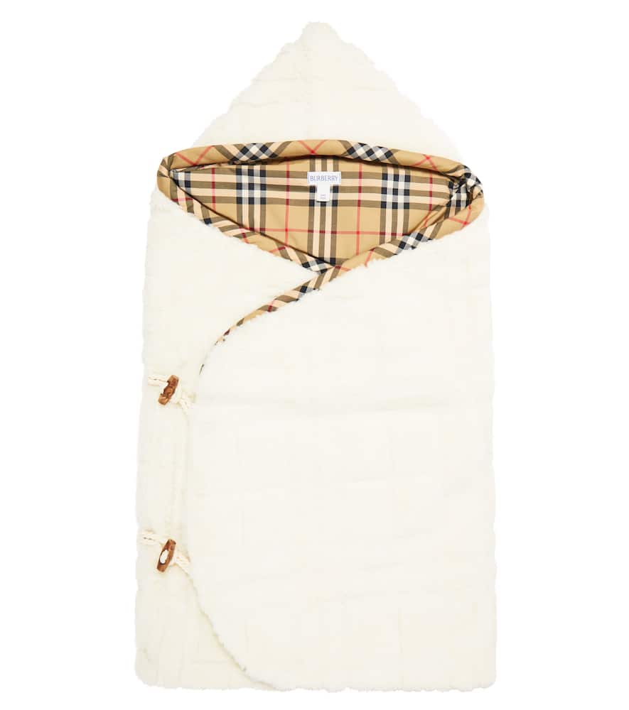 Burberry Kids Baby faux shearling sleeping bag