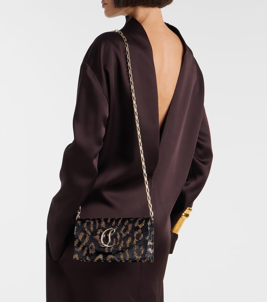 Christian Louboutin Clutch Aus Samt In Black