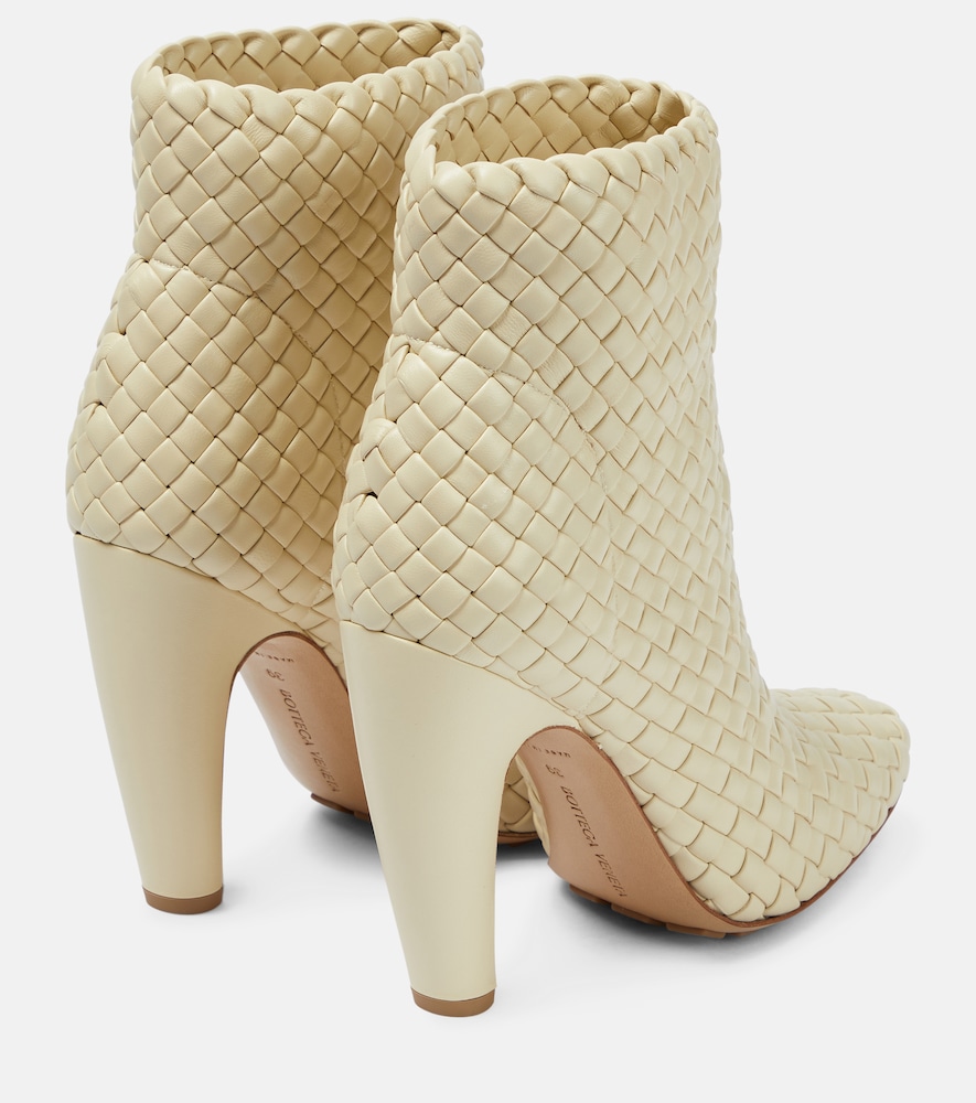  Bottega Veneta Bottega Veneta Canalazzo Leather Ankle Boots 