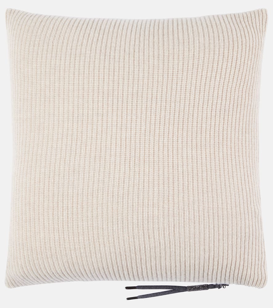 Brunello Cucinelli Ribbed-knit Cashmere Cushion In Sand