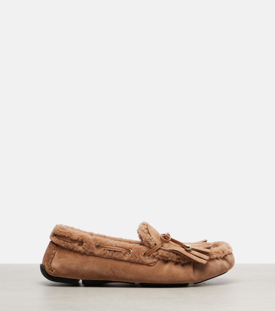  Jimmy Choo Jimmy Choo Segelschuhe Manon Aus Veloursleder Mit Shearling 