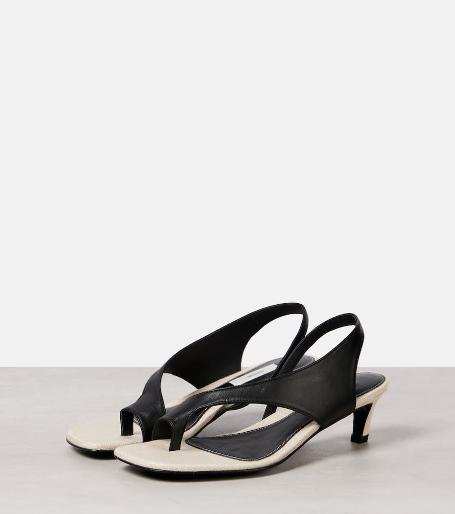 TOTÊME 40 LEATHER THONG SANDALS