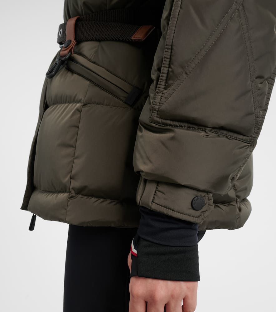 Moncler Salastrains Belted Down Ski Jacket In Green