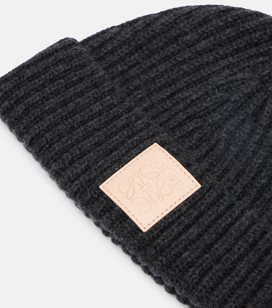  Loewe Loewe Anagram Ribbed-knit Cashmere Beanie 